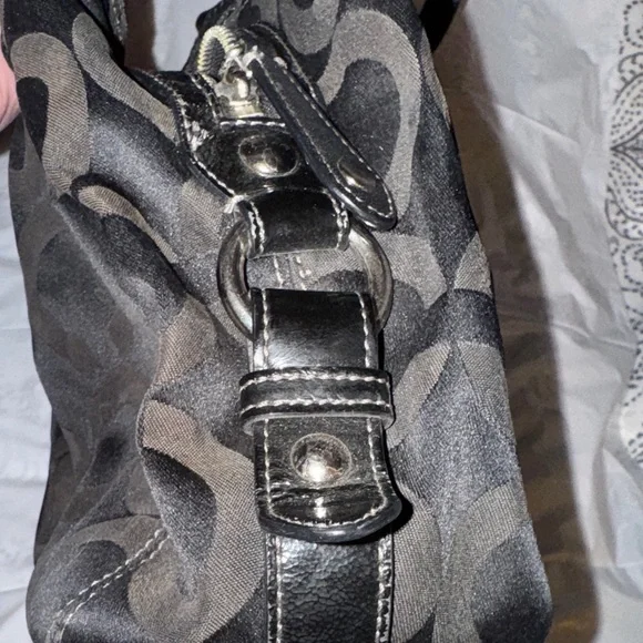 Coach Madison Maggie black sateen signature hobo bag - Picture 11 of 15